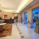 كونتيننتال 4*