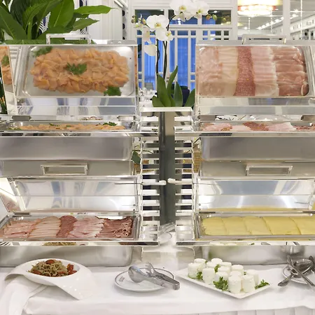 كونتيننتال 4* سورينتو