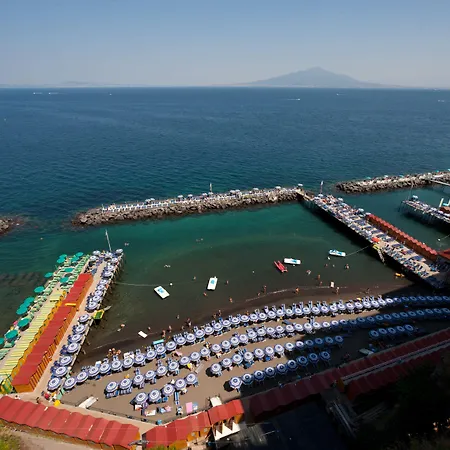 كونتيننتال فندق