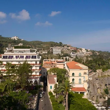 كونتيننتال فندق