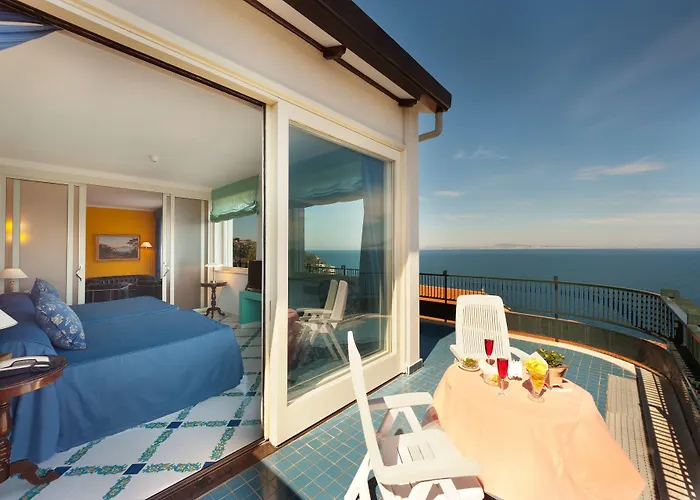 Continental Hotel 4*